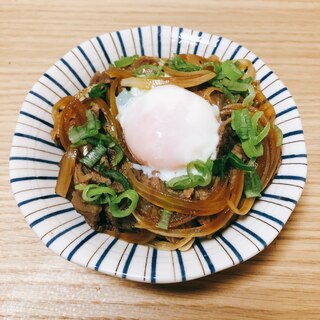 牛すき焼き丼